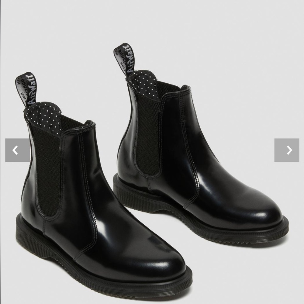 Doc Marten Chelsea Boots - womens size 7